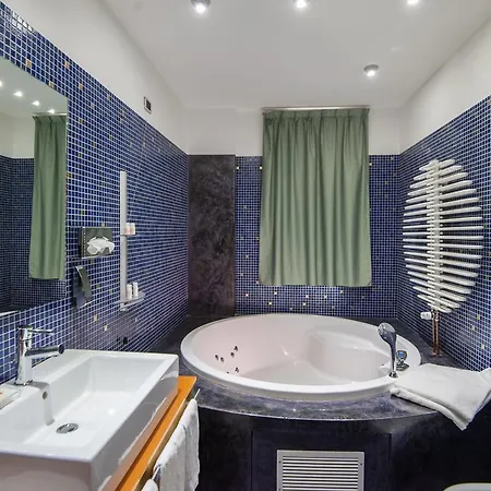 Hotel Orange Vergiate