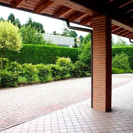 Hotel Orange Vergiate