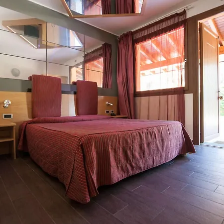Hotel Orange