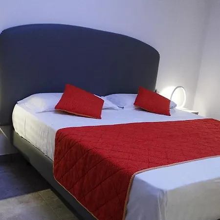 Hotel Orange 3*